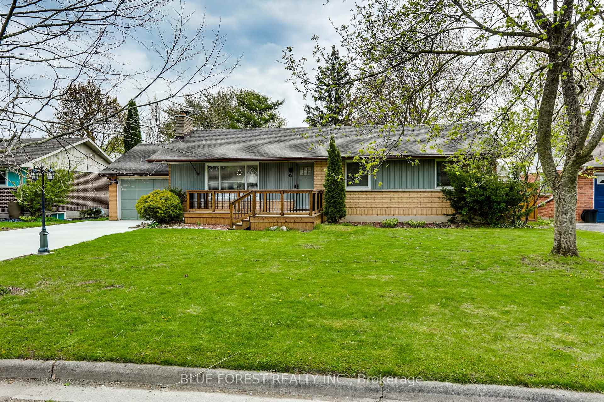 42 Regency Road, London North, ON N6H 4A8