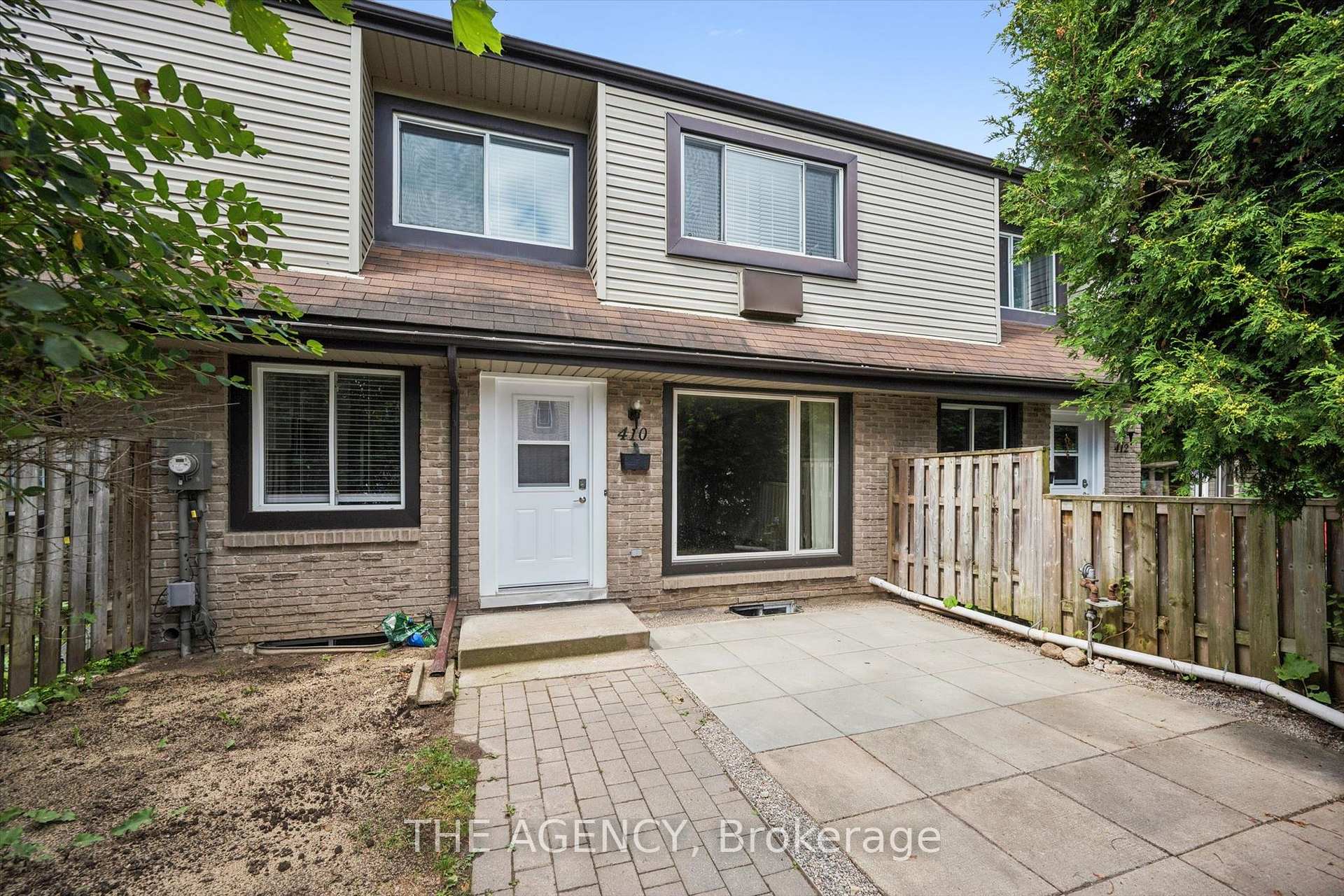 410 SCOTTSDALE Drive, Guelph, ON N1G 2Z8