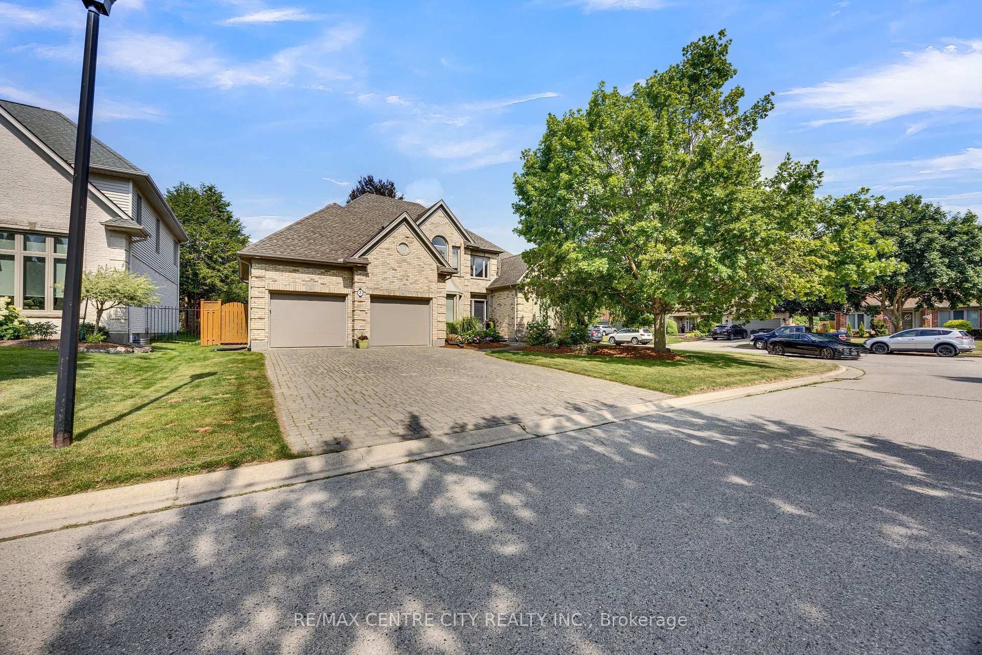 2 HAVENWOOD Way, London North, ON N6H 5C2