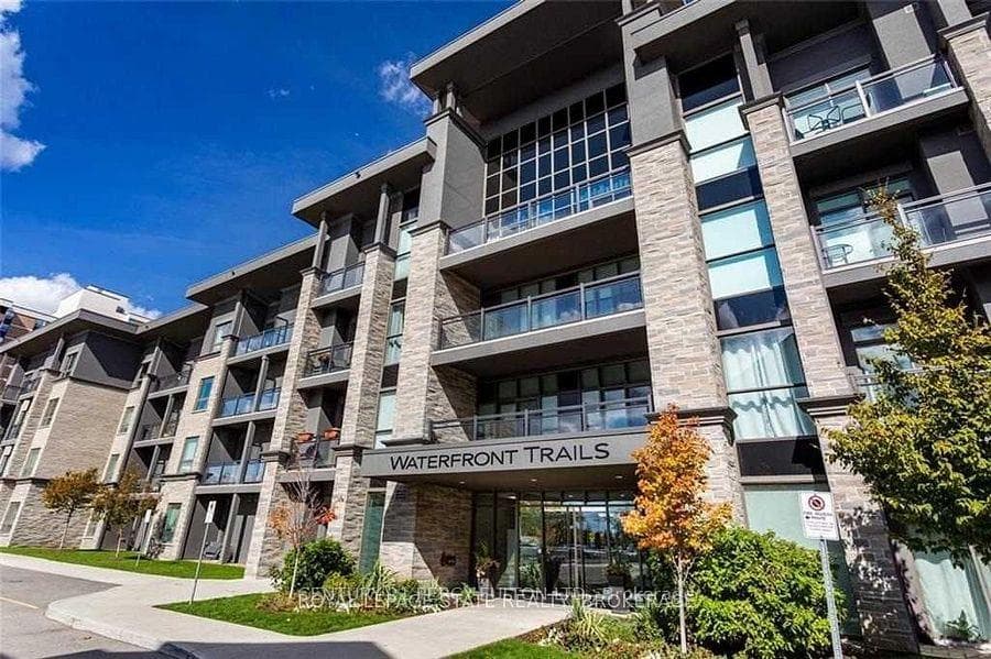 35 N Southshore Crescent 324, Hamilton, ON L8E 0J2