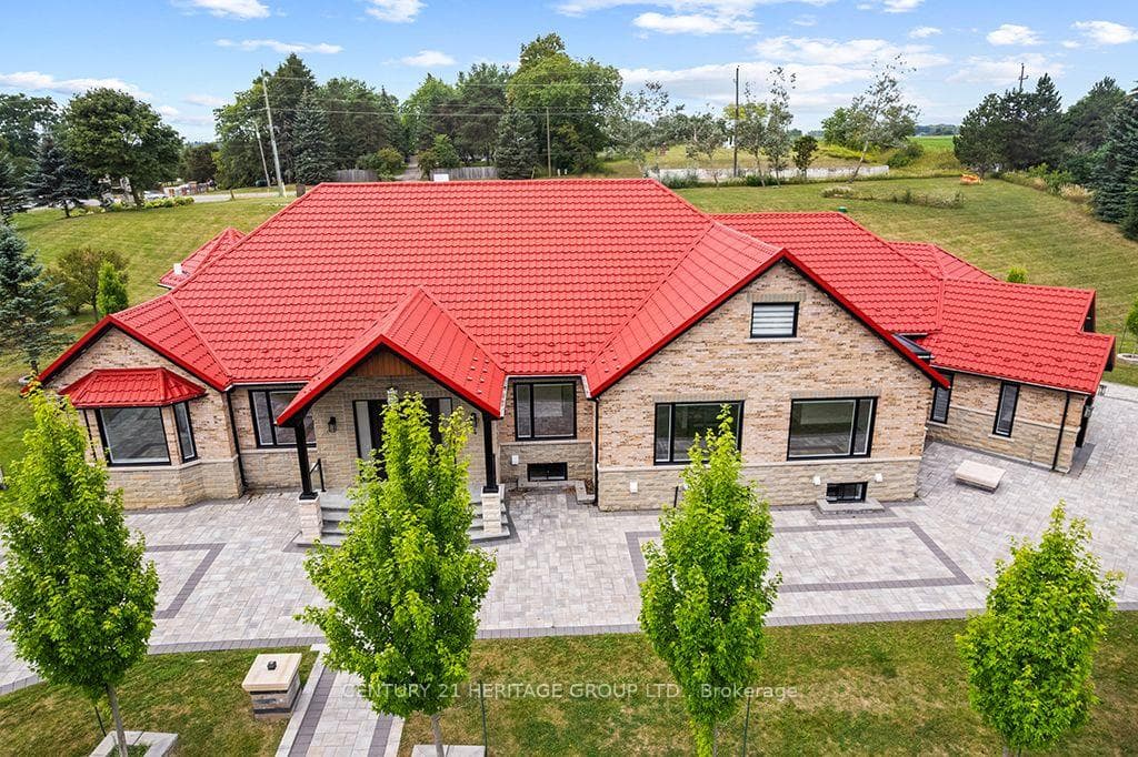 4 Loch Erne Lane, King, ON L0G 1N0