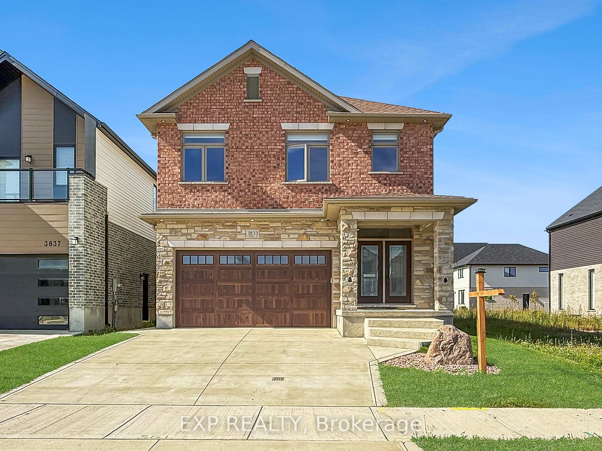 3833 CAMPBELL Street N, London South, ON N6P 0J7