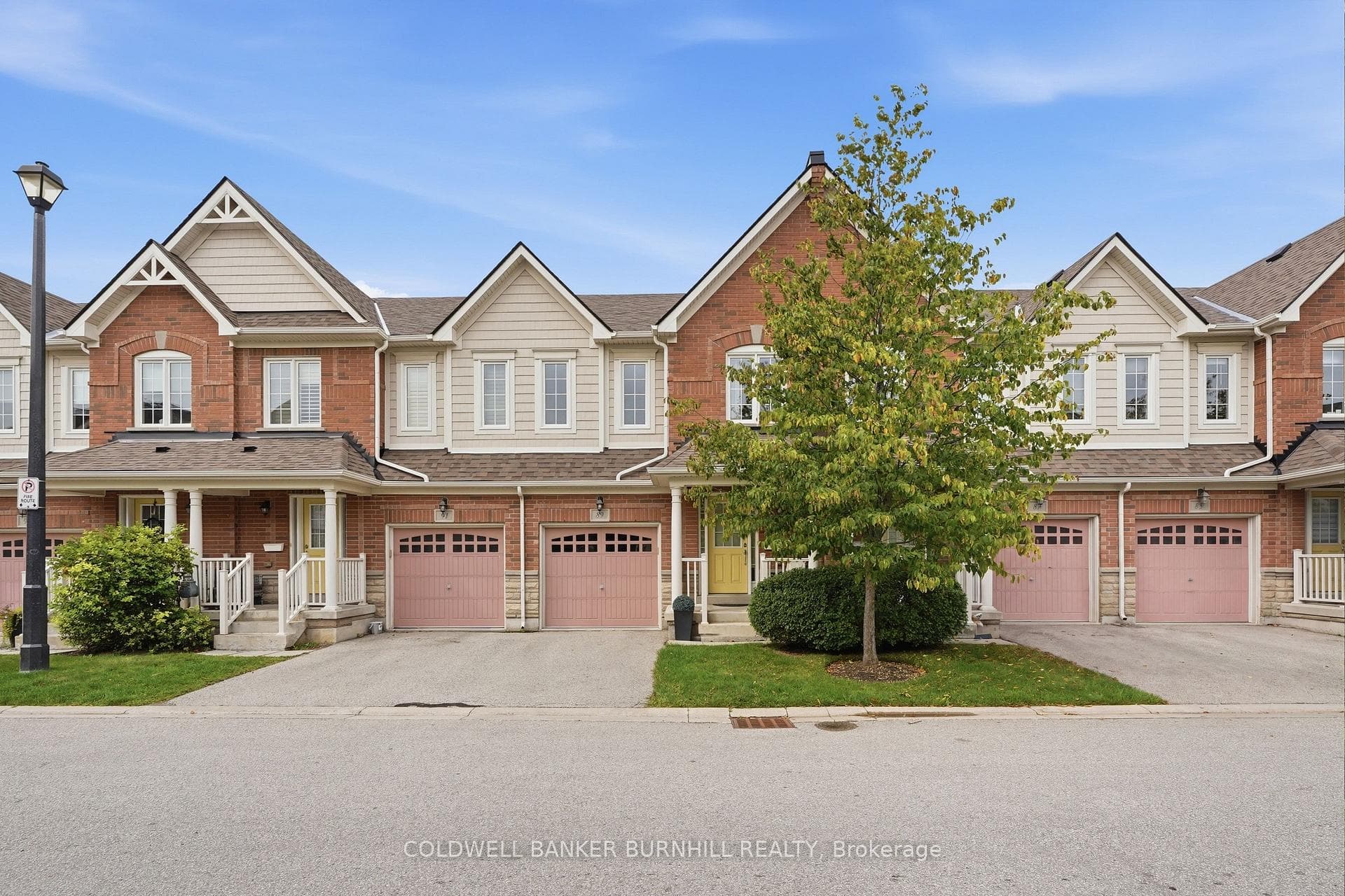 1035 VICTORIA Road S 89, Guelph, ON N1L 0H5