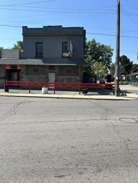 152 Grenfell Street, Hamilton, ON L8H 3J2