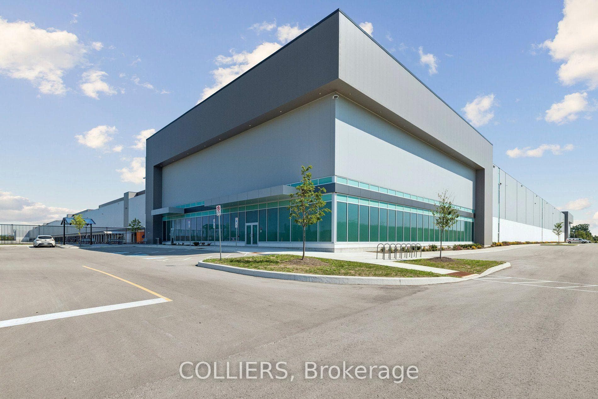 537 Kingston Road E Opt 10, Ajax, ON L1Z 1W3