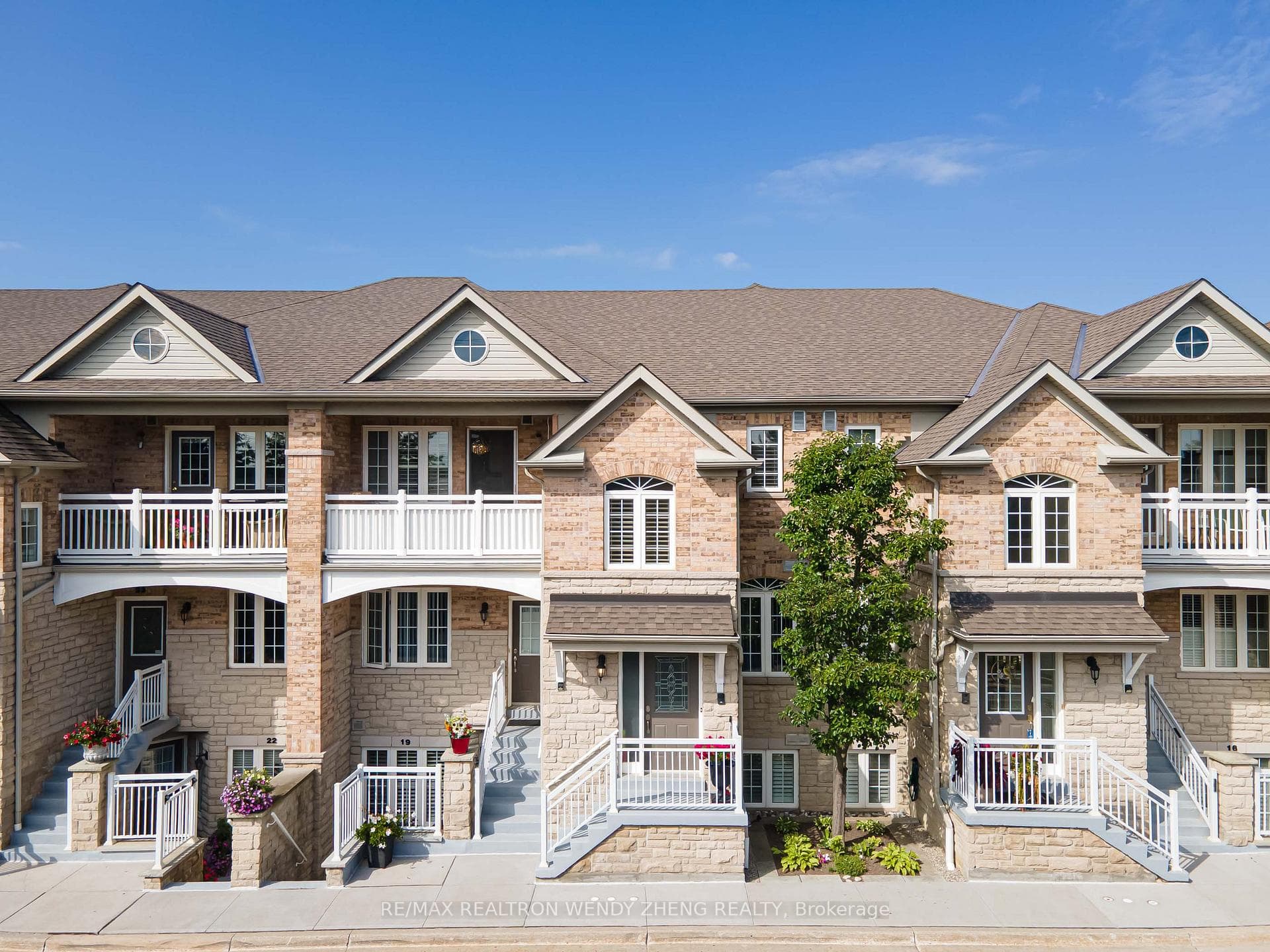 520 Silken Laumann Drive 21, Newmarket, ON L3X 2S7