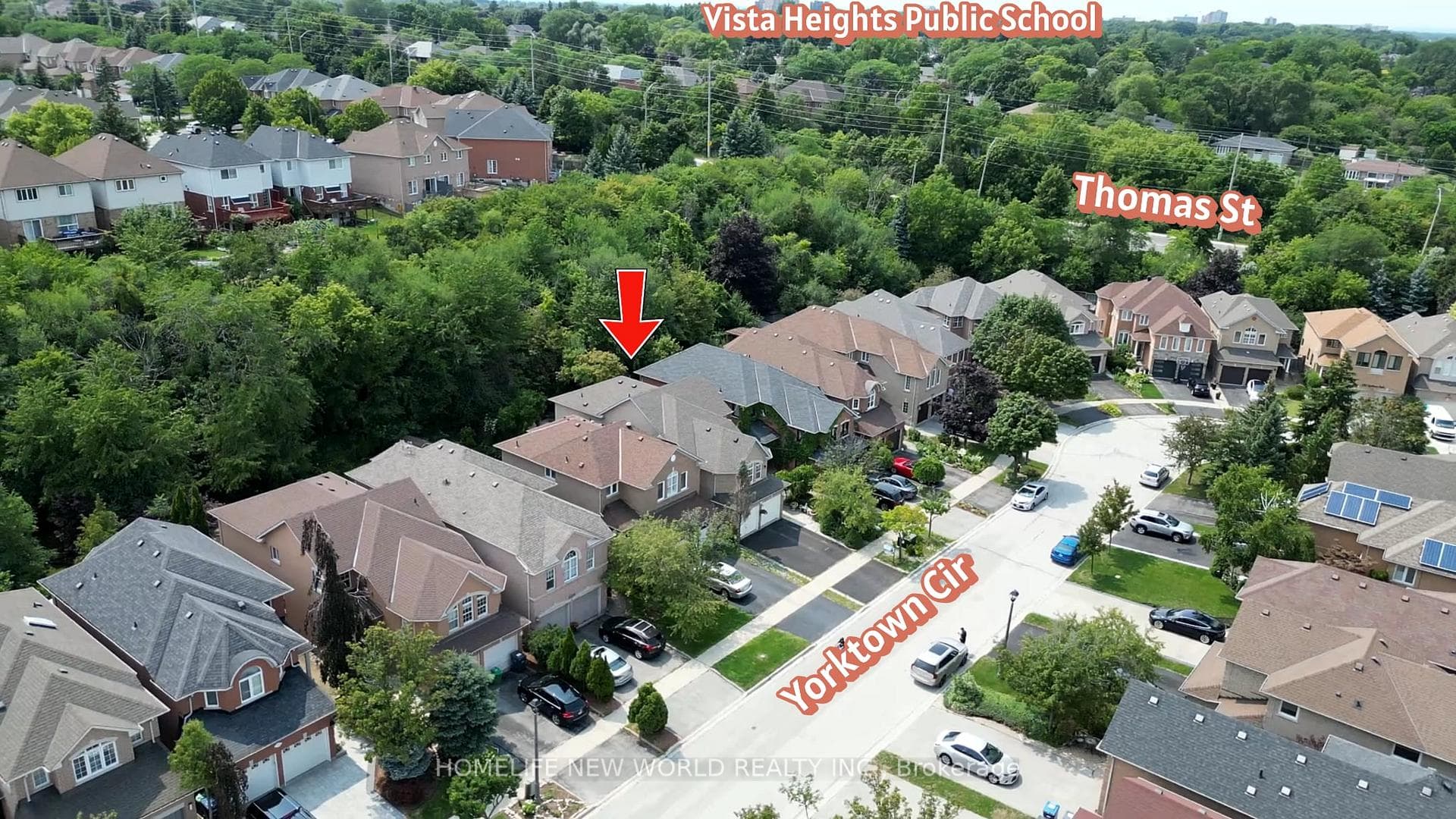 2326 Yorktown Circle, Mississauga, ON L5M 5Y2