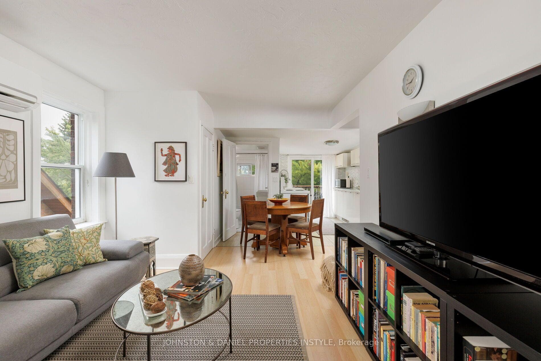 29 Northcliffe Boulevard, Toronto, ON M6H 3G9