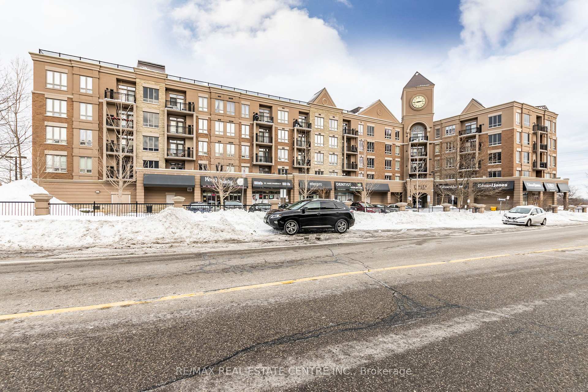 5327 Upper Middle Road 108, Burlington, ON L7L 0E9