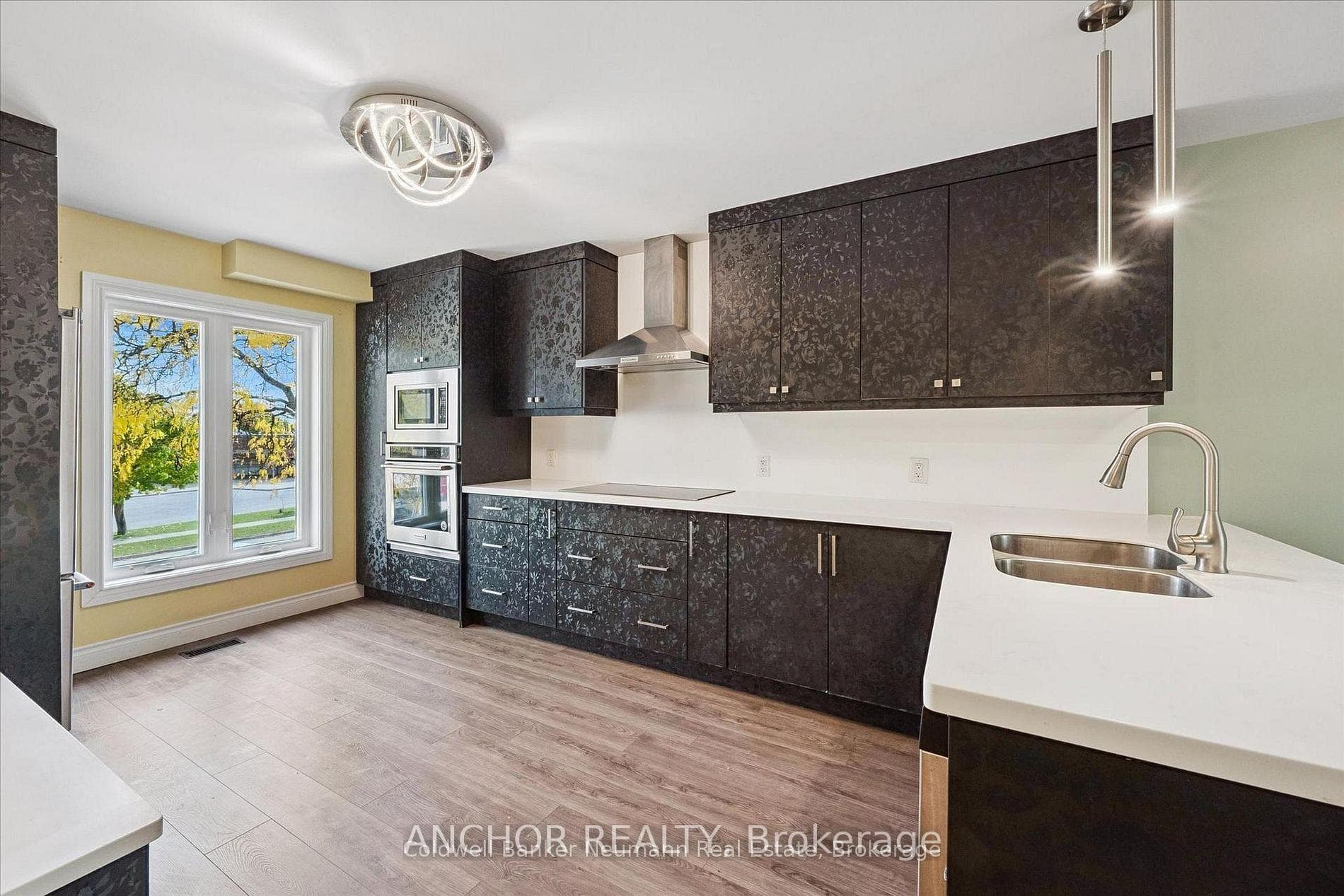 51 Dovercliffe Road, Guelph, ON N1G 3A5