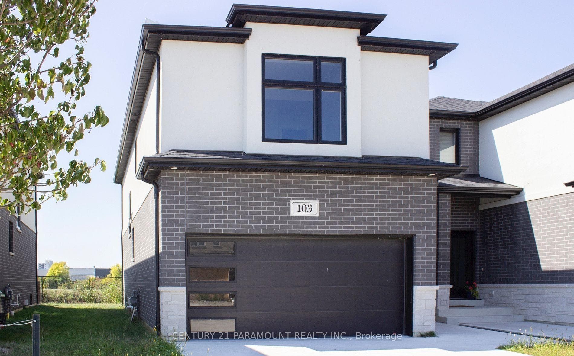 103 Eagle Street ON, Leamington, ON N8H 0G5