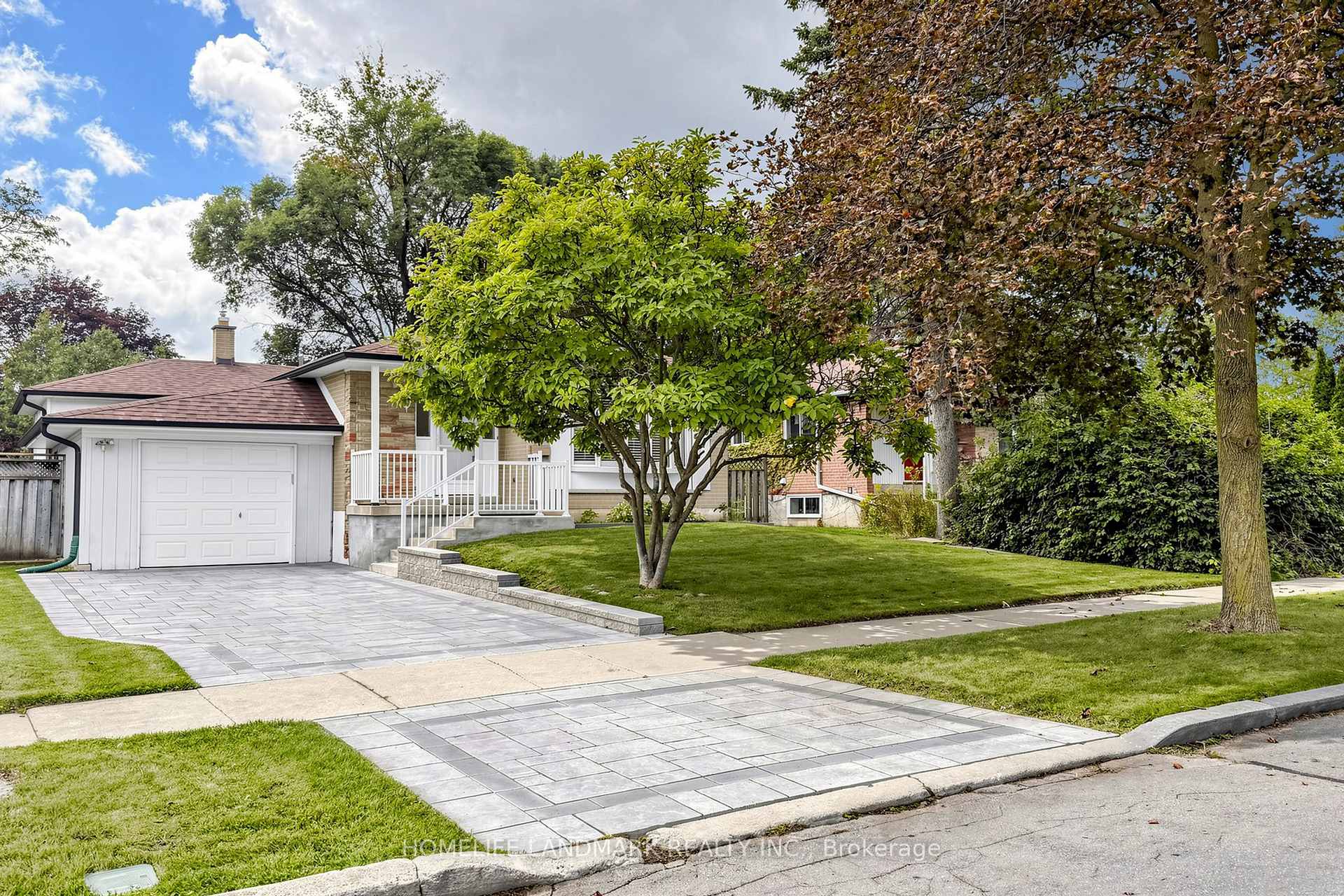 29 Dexter Boulevard, Toronto, ON M2H 1Z3