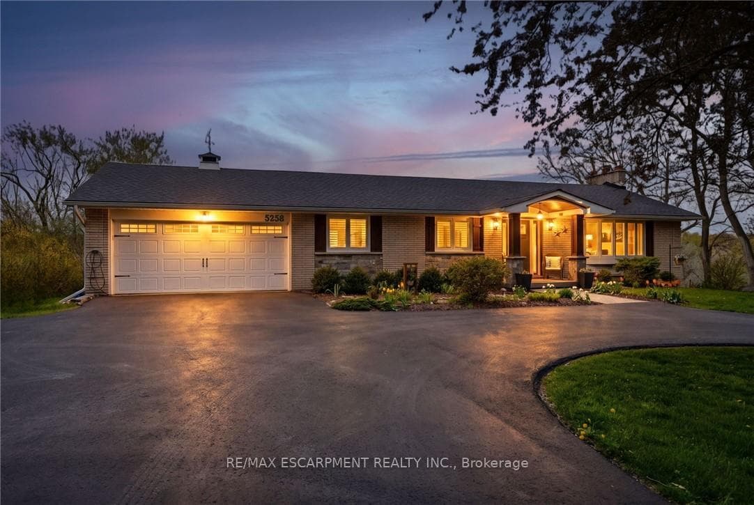 5258 Cedar Springs Road, Burlington, ON L7P 0B9