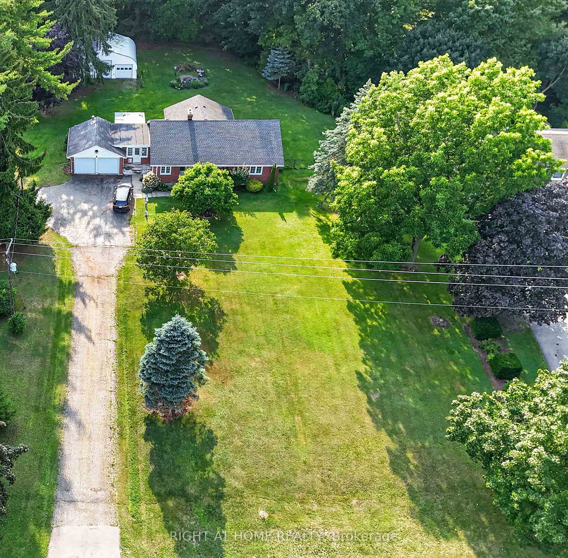 6297 Sunset Road, Central Elgin, ON N0L 2L0