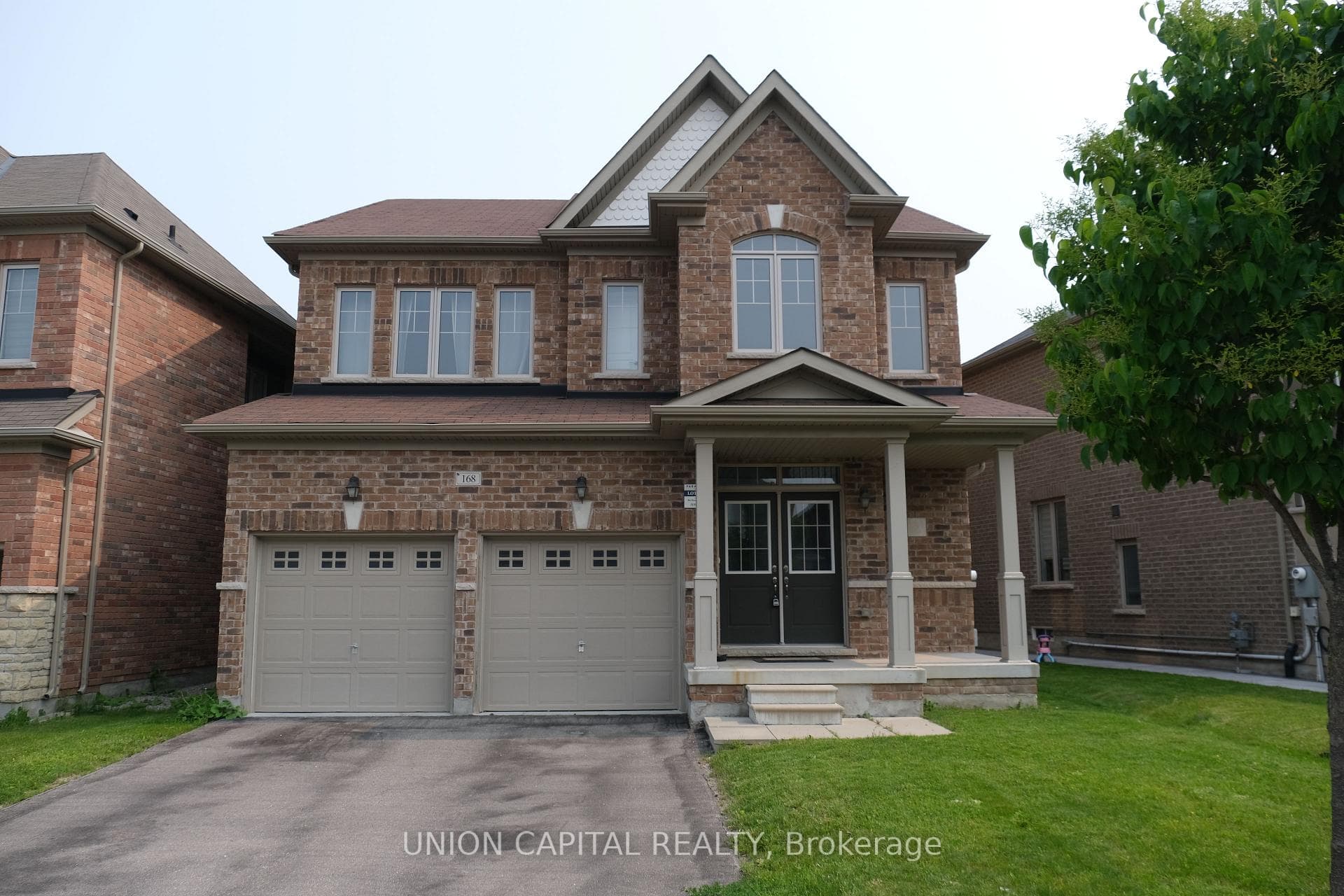 168 Roy Harper Avenue, Aurora, ON L4G 0V6
