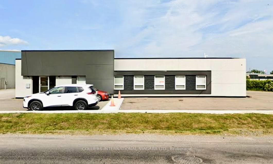 16 Seapark Drive, St. Catharines, ON L2M 6S6