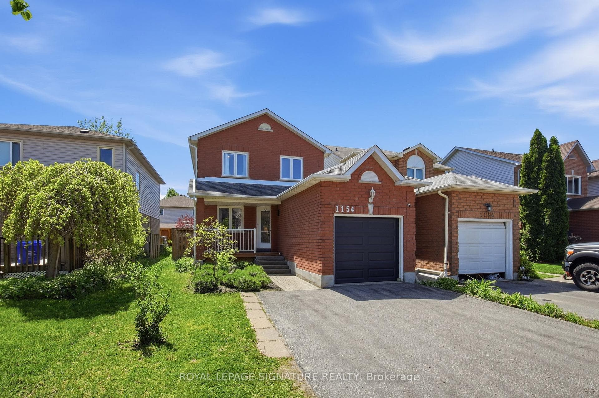1154 Beaver Valley Crescent, Oshawa, ON L1J 8N3