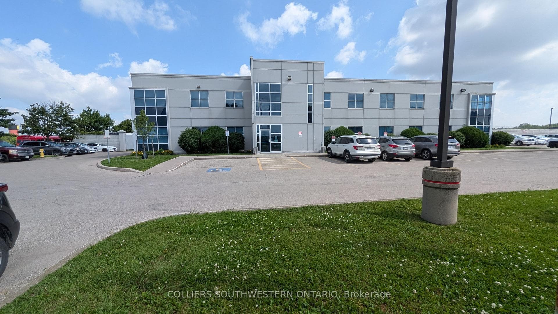 2940 Dingman Drive 2nd Floor, London South, ON N6N 1G4