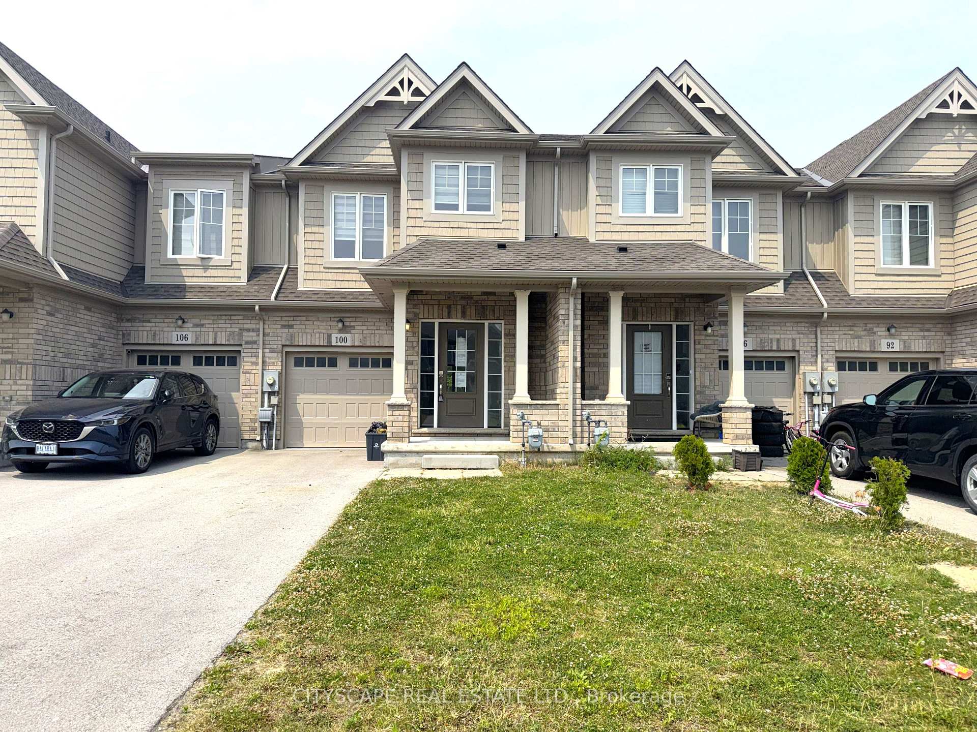 100 Sunflower Place, Welland, ON L3C 0H8
