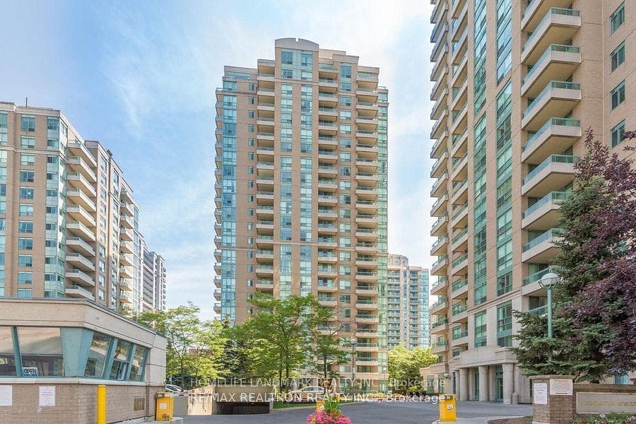 3 Pemberton Avenue 1205, Toronto, ON M2M 4M1