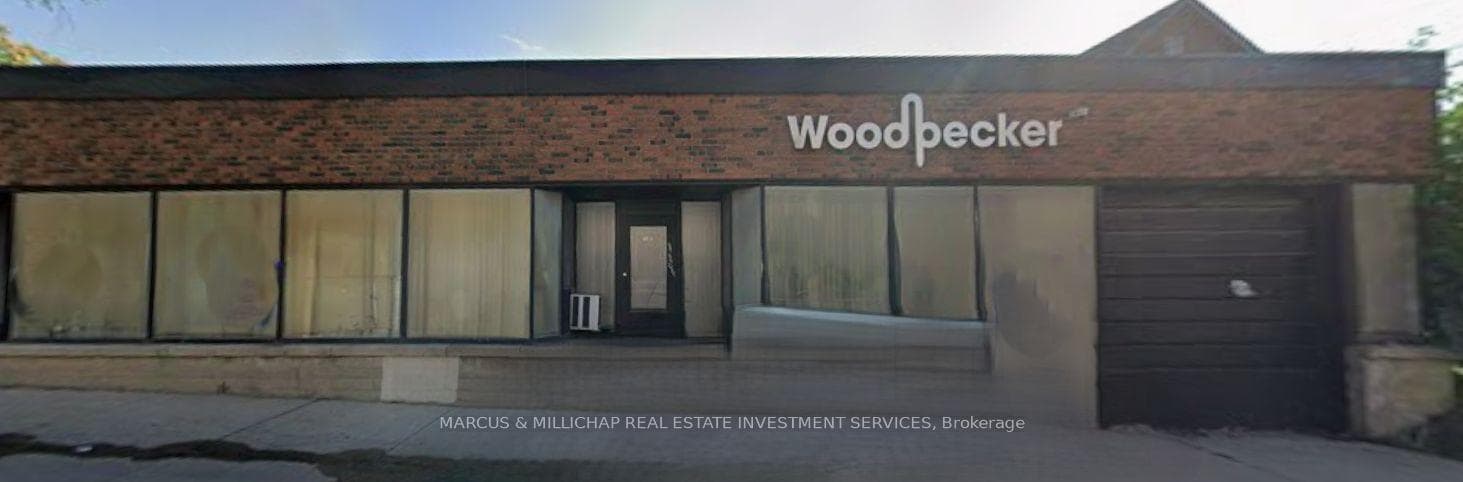 1187 Bathurst Street Commercial, Toronto, ON M5R 3H3