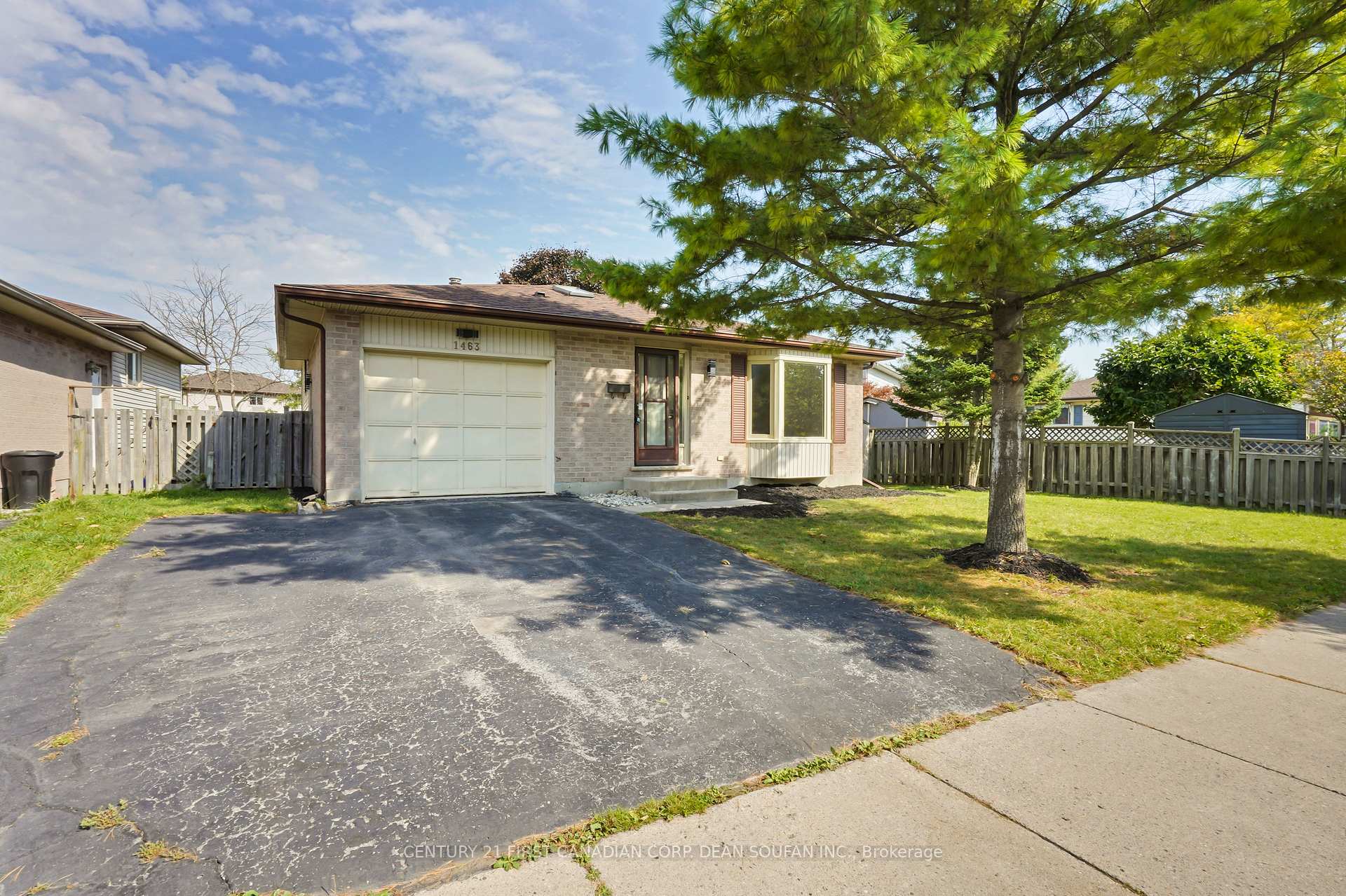 1463 Jalna Boulevard, London South, ON N6E 3C4