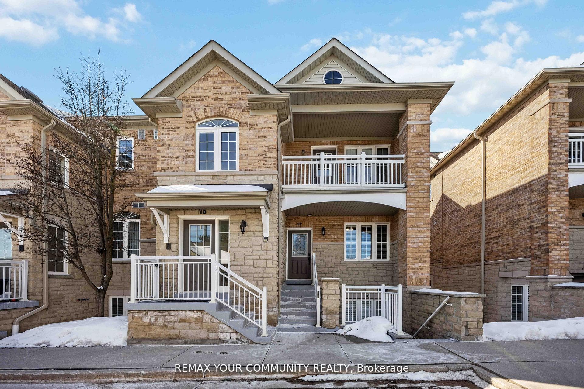 520 Silken Laumann Drive 17, Newmarket, ON L3X 2S7