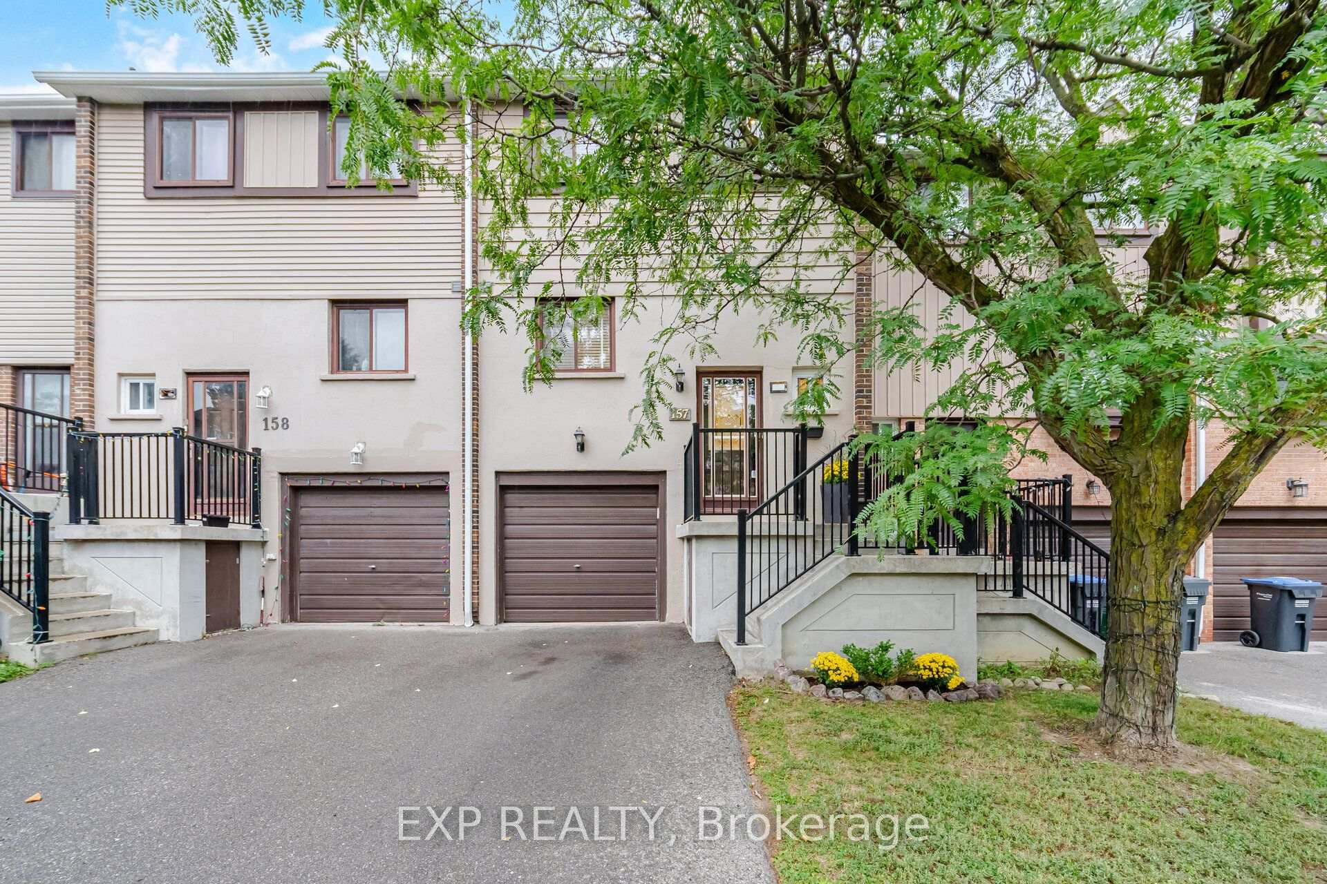 157 Moregate Crescent, Brampton, ON L6S 3K9