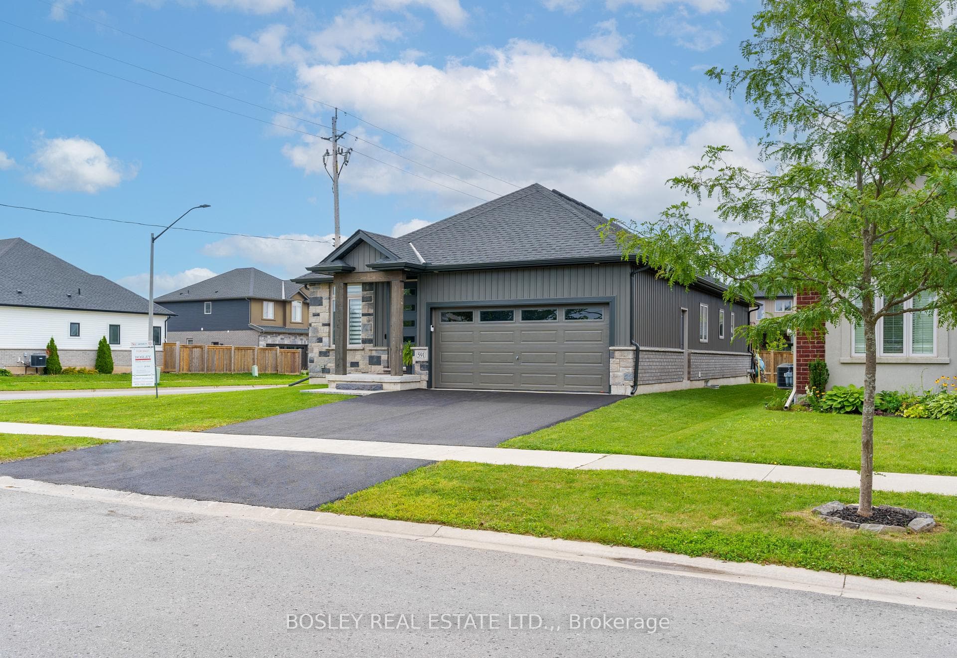 591 GAISER Road, Welland, ON L3B 5N8