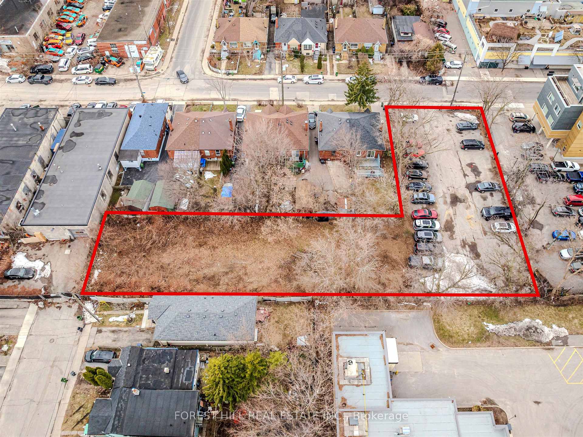 39 Thora Avenue, Toronto, ON M1L 2P7