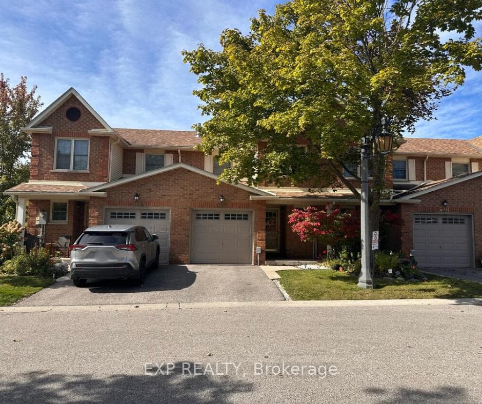 526 Tara Hill Circle, Aurora, ON L4G 6H2