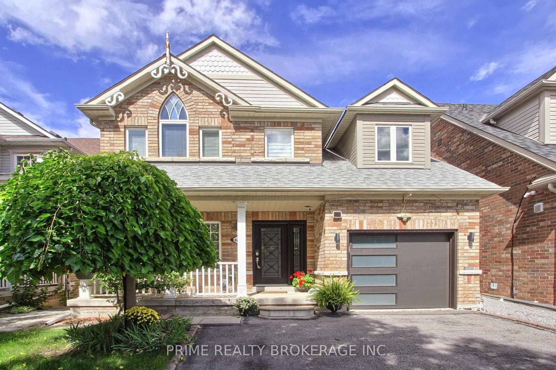 66 Earl Stewart Drive, Aurora, ON L4G 7P4