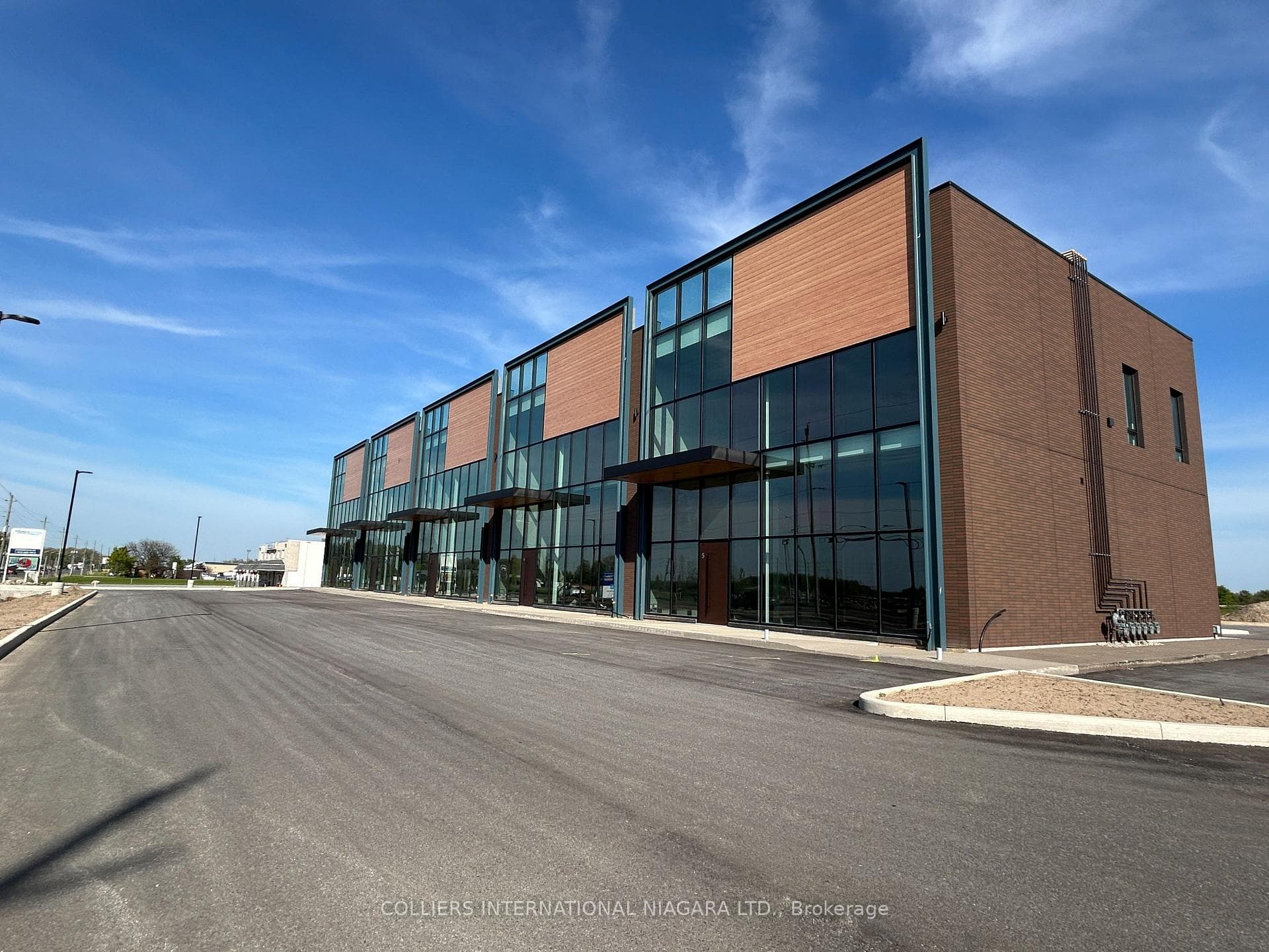 2575 Regional Rd 20 Road 3, Thorold, ON L0S 1E6