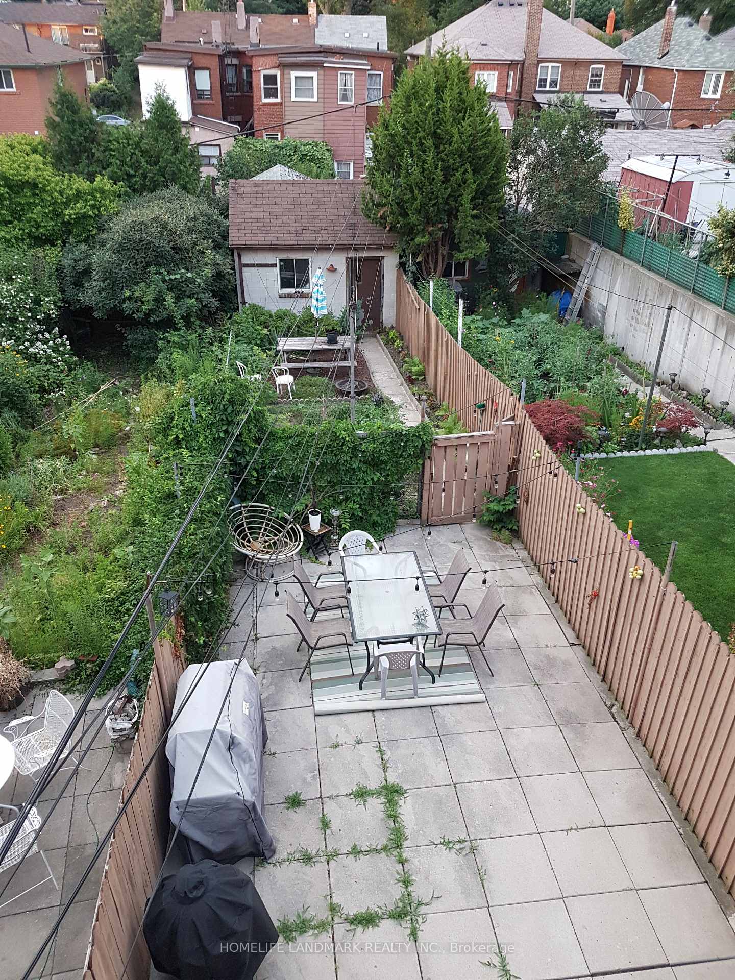 283 Ossington Avenue, Toronto, ON M6J 3A1