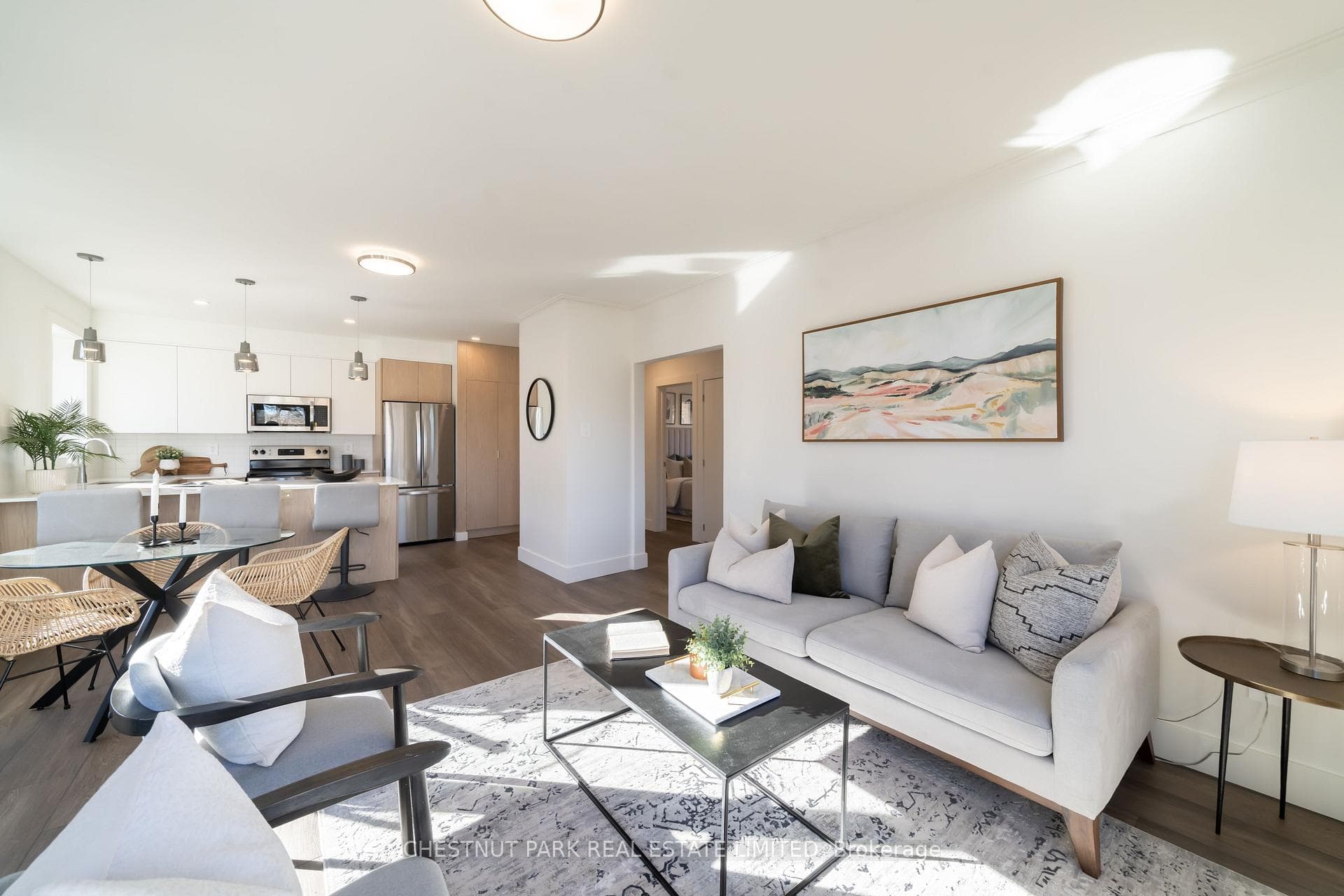1476 Avenue Road 5, Toronto, ON M5N 2H7