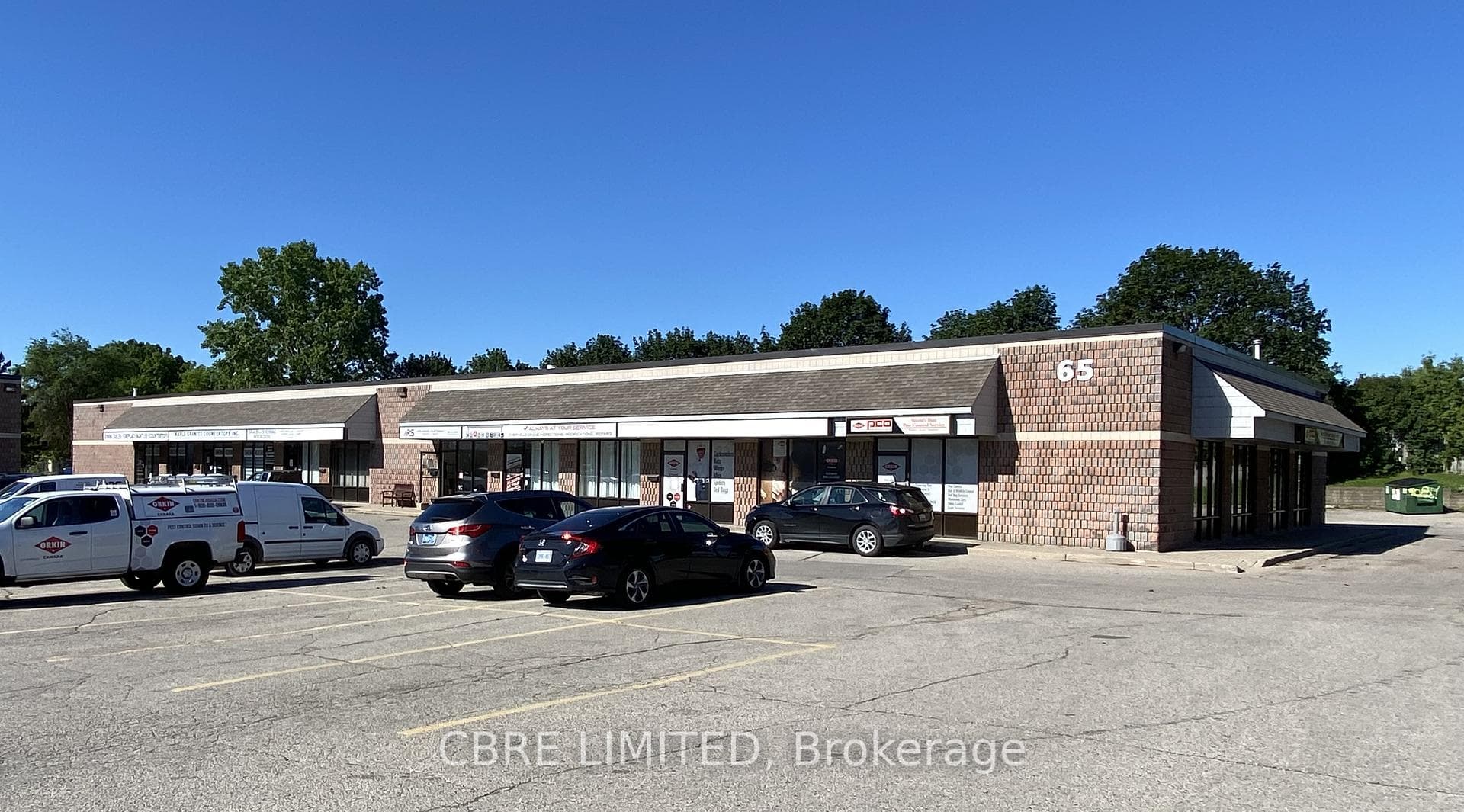 65 Clarke Road 15-17, London East, ON N5W 5W4