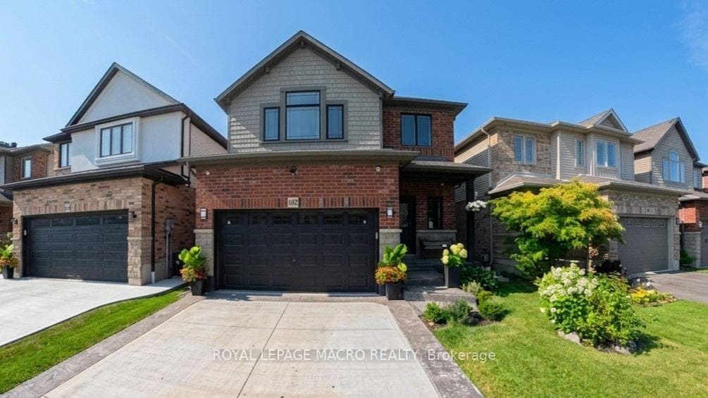 102 Willow Lane, Grimsby, ON L3M 5P7