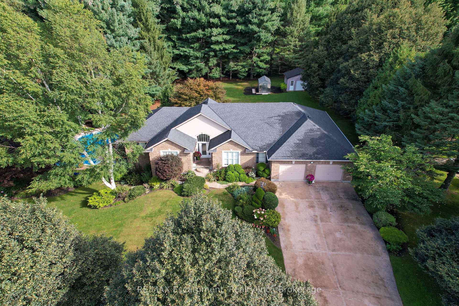 31 Alder Crescent, Pelham, ON L0S 1C0