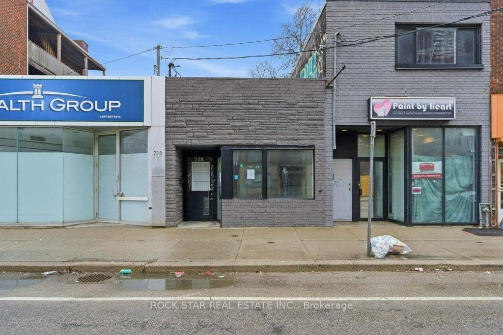 728 Main Street E, Hamilton, ON L8M 1K9
