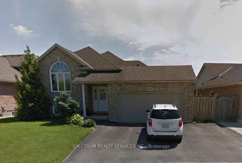 8112 Beaver Glen Drive, Niagara Falls, ON L2H 3K5