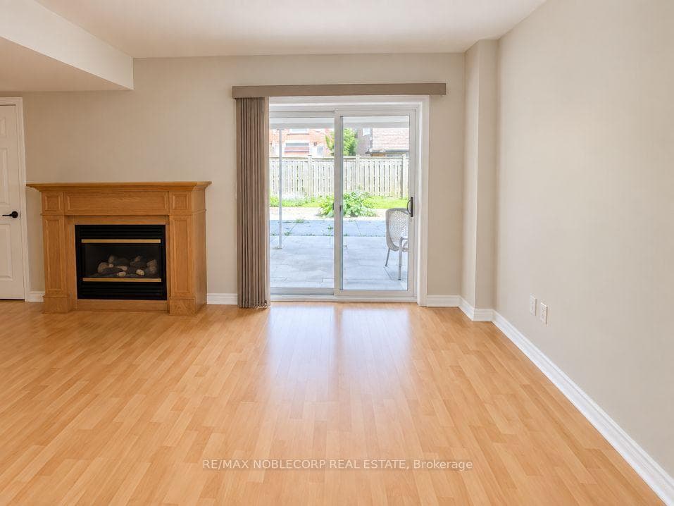 67 Macbride Crescent, Vaughan, ON L6A 3R3