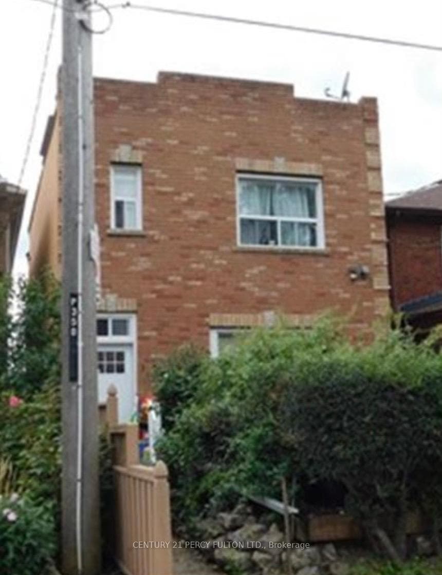 352 Caledonia Road, Toronto, ON M6E 4T6