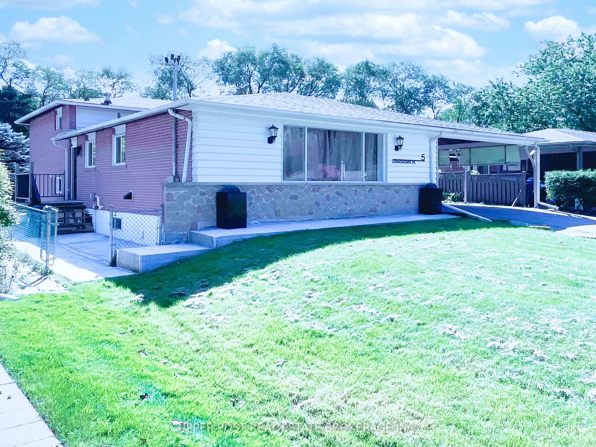 5 Longhope Place, Toronto, ON M2J 1Y1