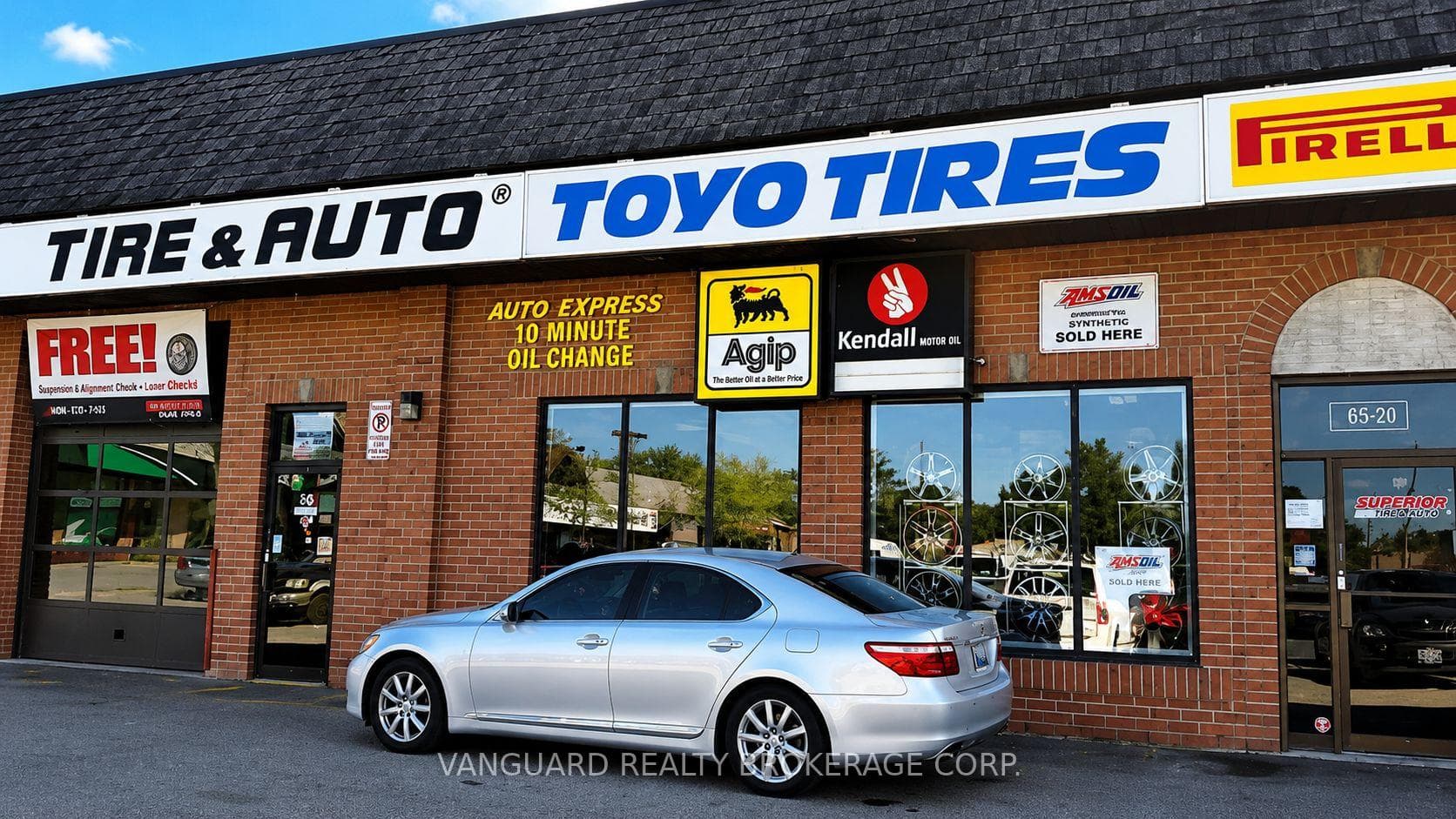 1000 Rowntree Dairy Road 9-11, Vaughan, ON L4L 5X3
