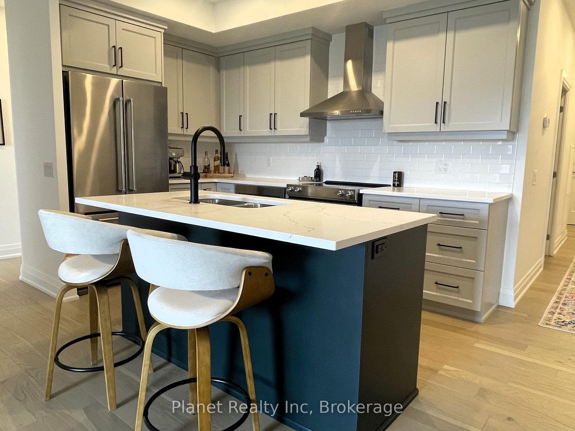 71 Wyndham Street S 1003, Guelph, ON N1E 5R3