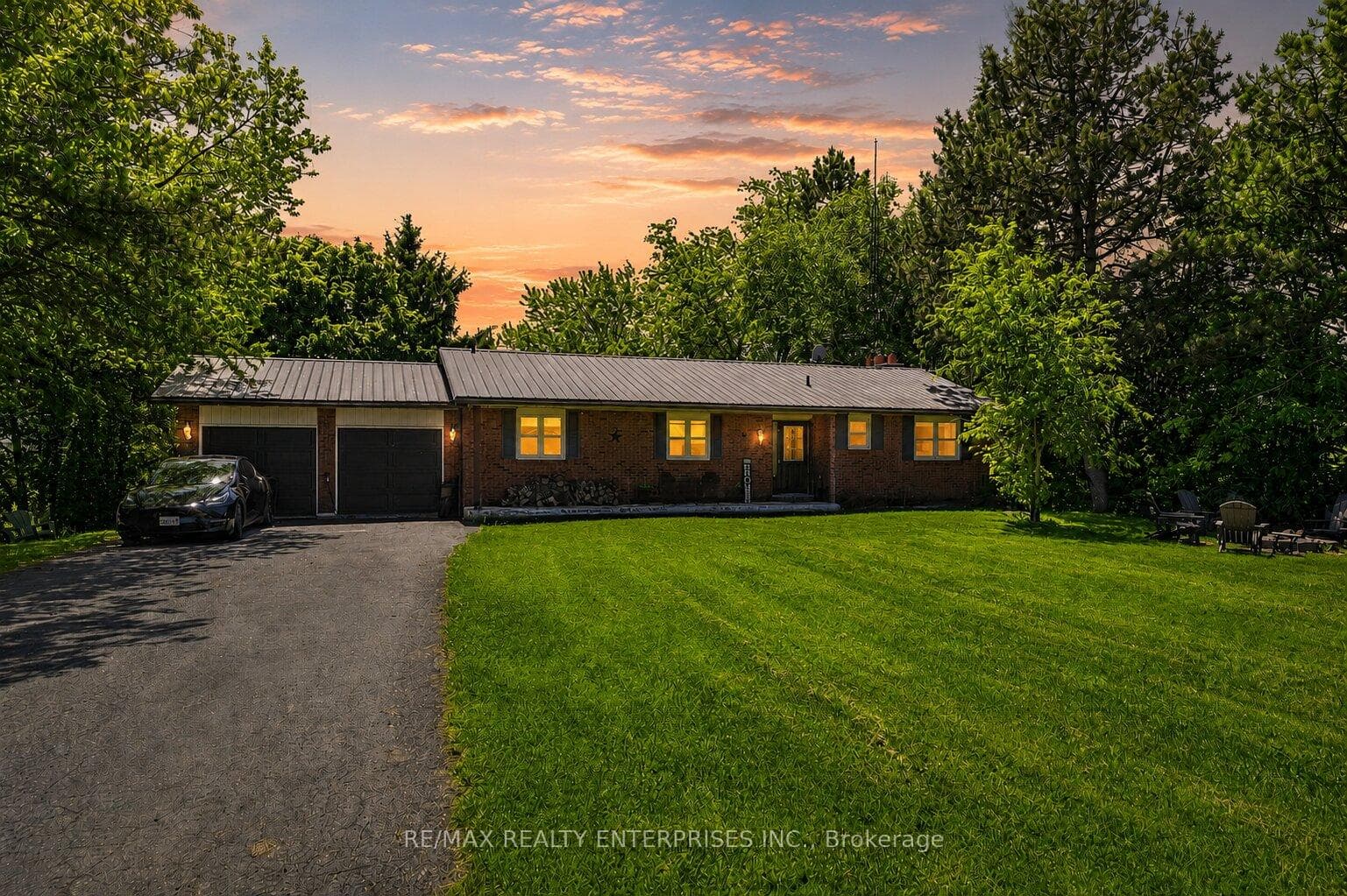 6543 Chippewa Road E, Hamilton, ON L0R 1W0