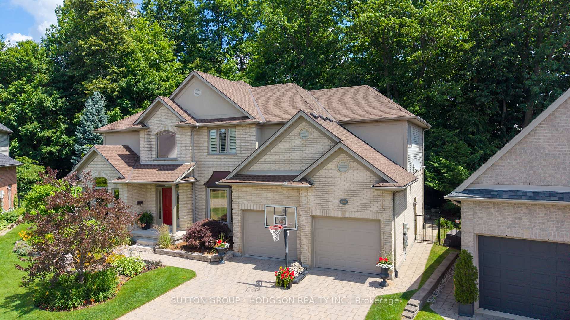 656 Robertson Place, London South, ON N6K 4X7