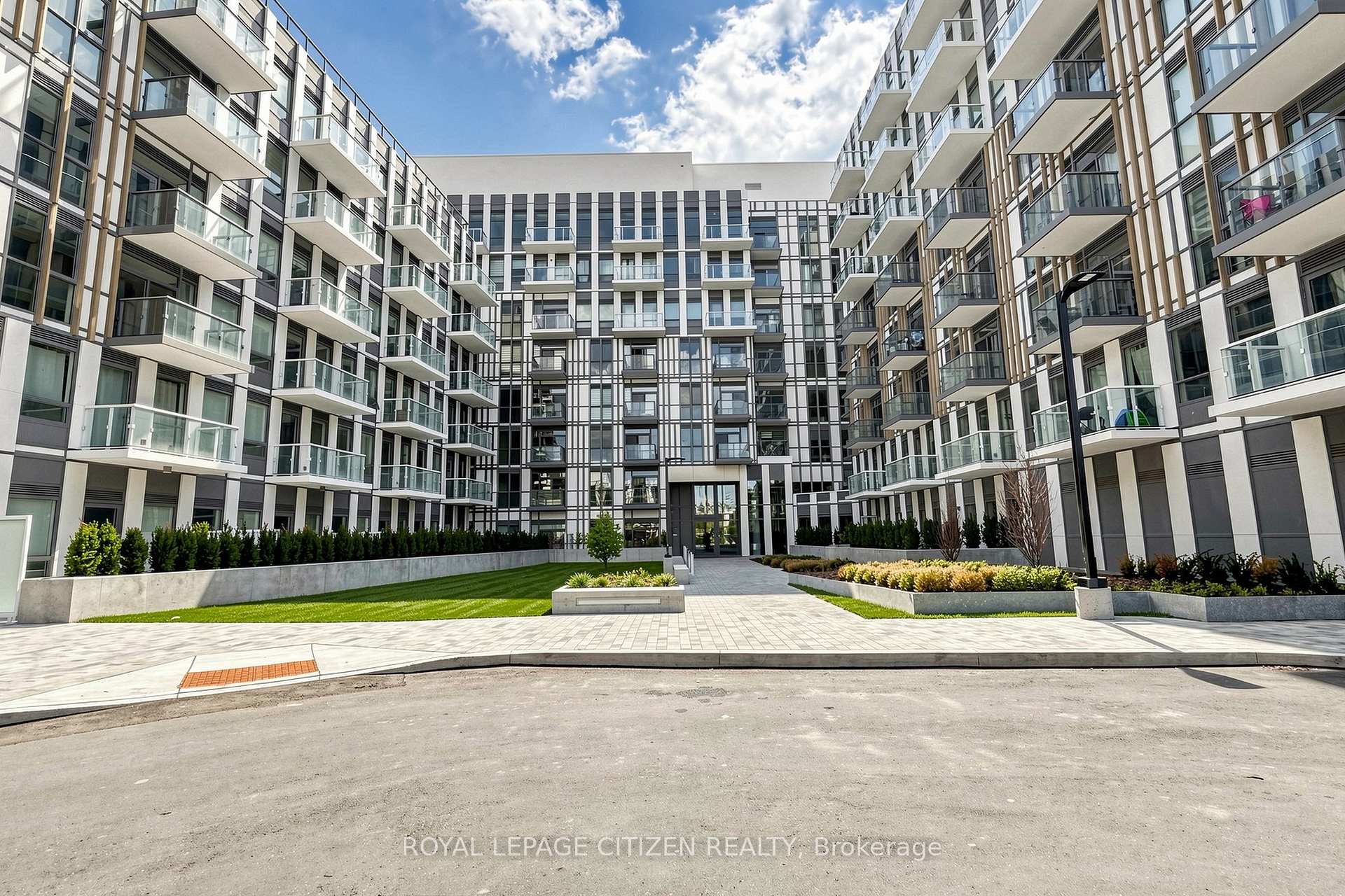 1005 DUNDAS Street E 254, Oakville, ON L6H 7E8