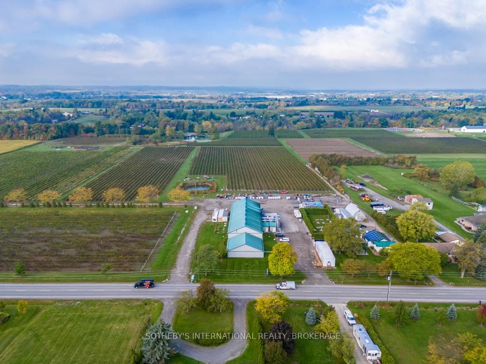 2083 Seventh Street, St. Catharines, ON L2R 6P9
