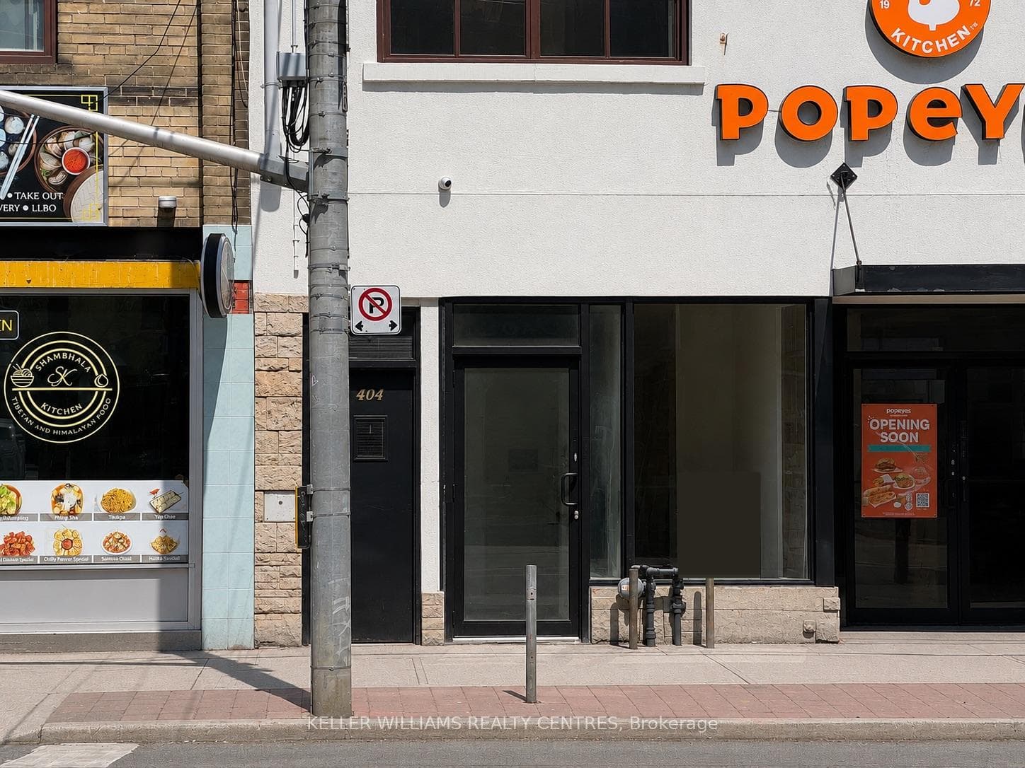 1402 Queen Street W A, Toronto, ON M6K 1L9